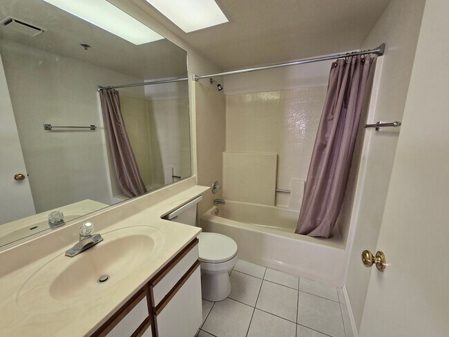 Building Photo - 44500 15th St E