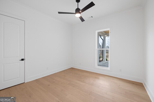 Building Photo - 2151 Osprey Poynte