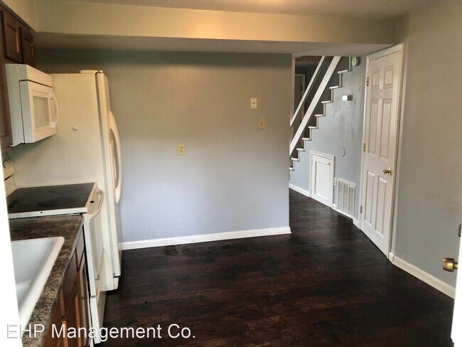 Building Photo - 6233-6239 Terrie Ln