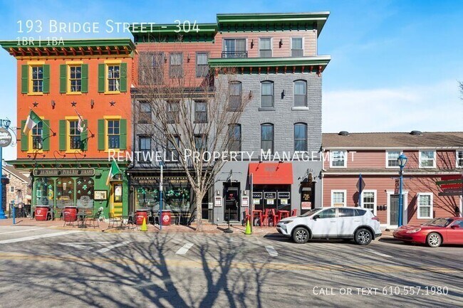 Building Photo - 193 Bridge St