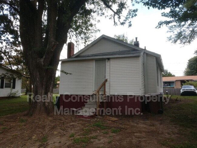 Building Photo - 3115 Utah Pl