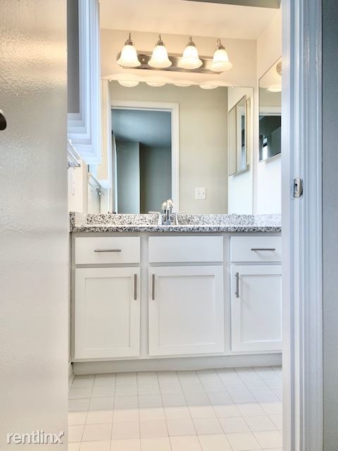 Building Photo - 3 br, 2.5 bath Townhome - Weatherstone Tow...