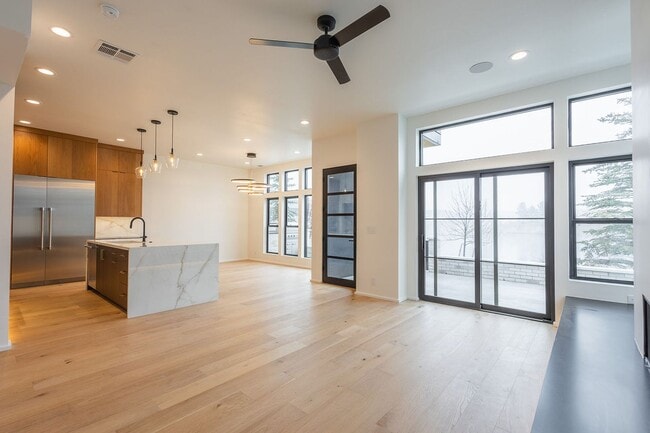 Building Photo - Brand New Townhouse in Luxury Neighborhood