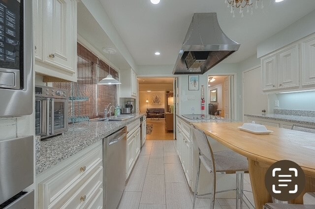 Building Photo - 5203 Chesapeake Way