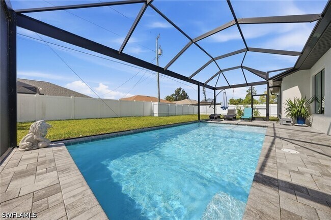 Building Photo - 1214 SW 29th Terrace