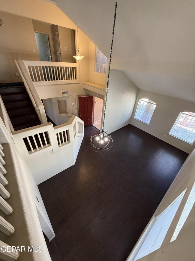 Building Photo - 12557 Paseo Lindo Dr