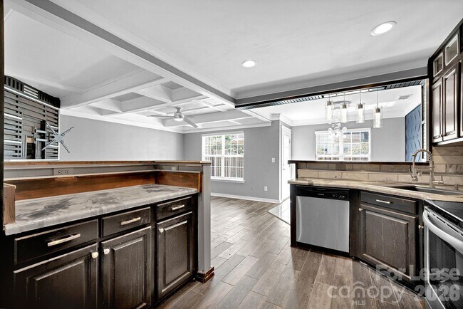 Building Photo - 9653 Terrier Way