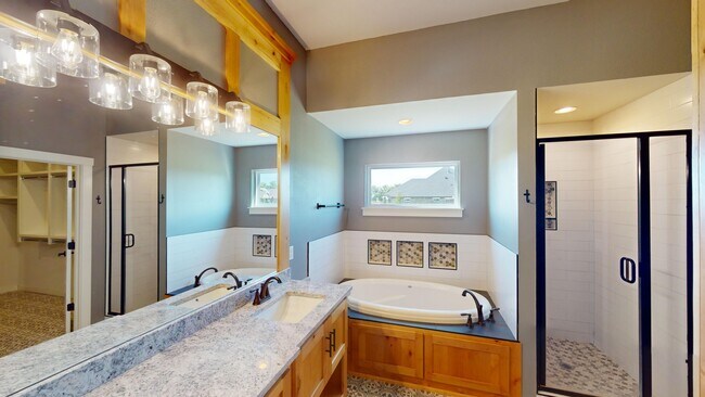 Building Photo - 14195 N 54th E Ave