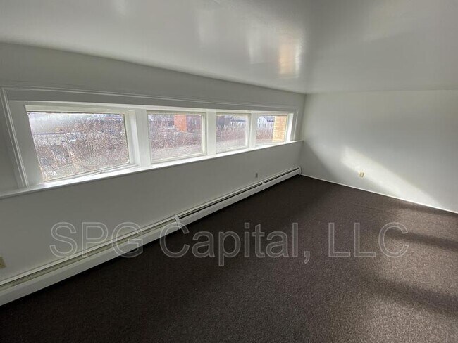 Building Photo - 14 Baltimore St