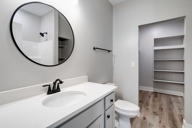 Building Photo - Beautiful Three Bedroom, Two Bathroom