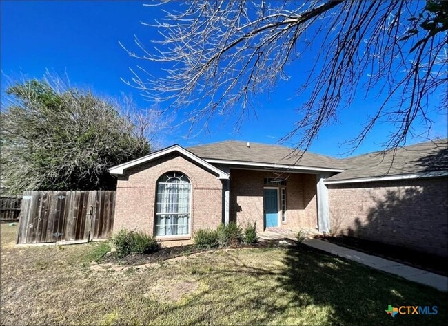 Building Photo - 7108 Bluegrass Ct