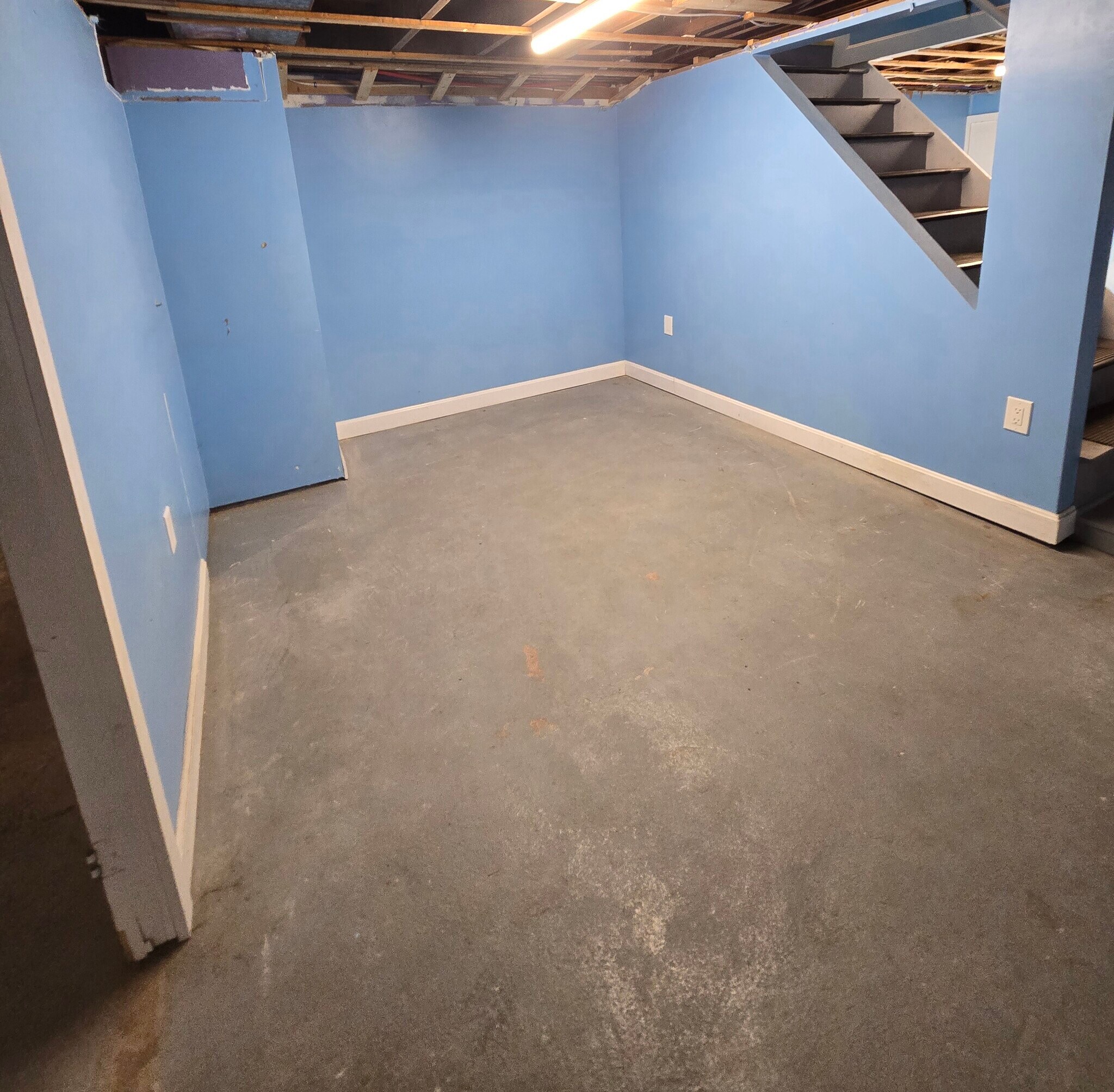 Building Photo - 399 Shawsheen Ave