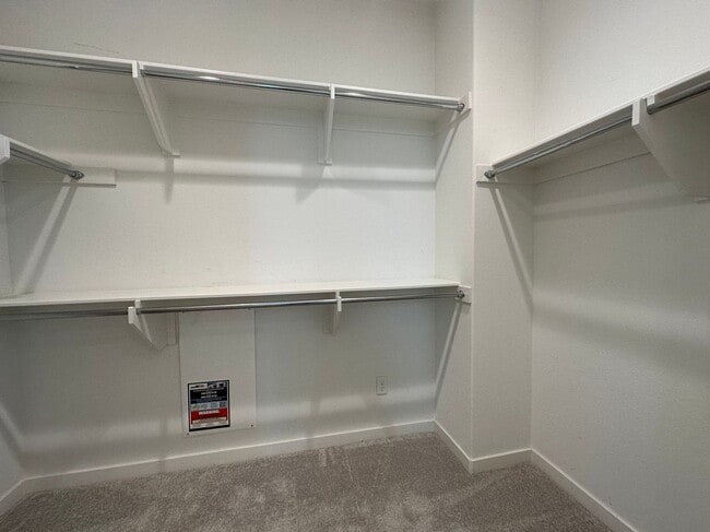 Building Photo - 4 Bedroom home for leasing in Irvine
