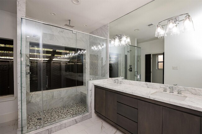 Building Photo - 75 Indian Clover Dr