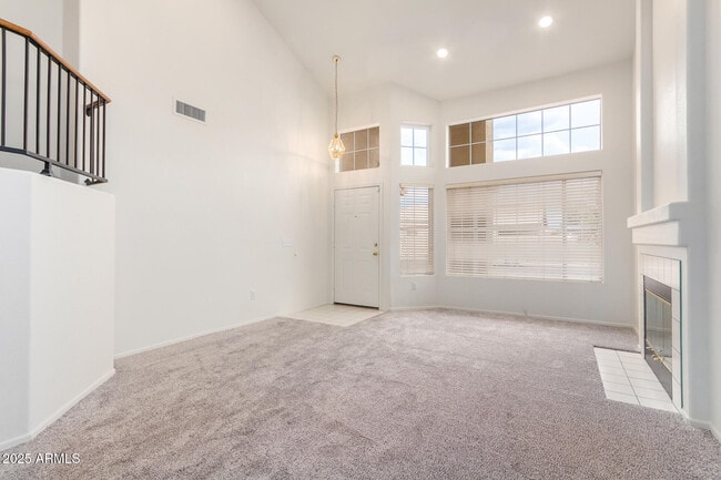 Building Photo - 100 N Bradley Dr