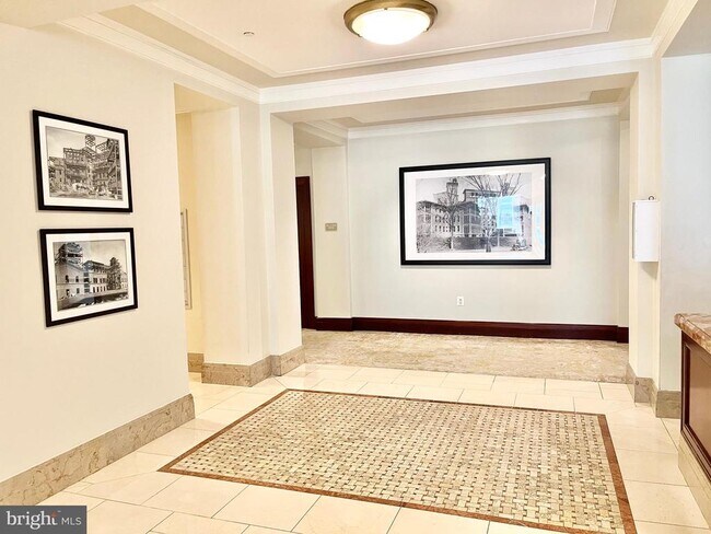 Building Photo - 2425 L St NW