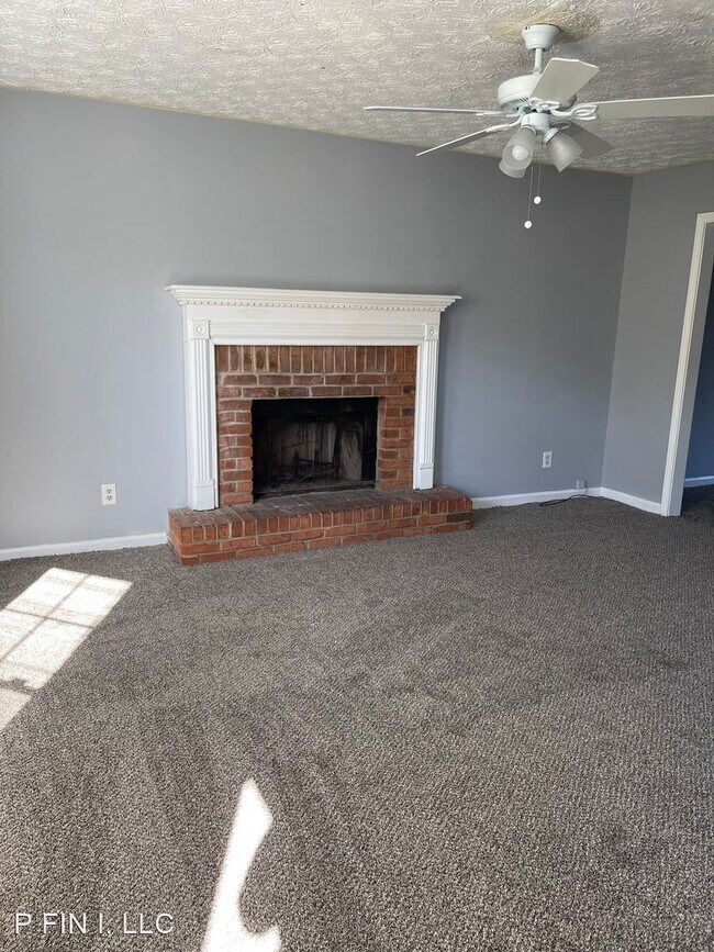 Building Photo - 4 br, 2.5 bath House - 6650 Smoke Ridge Dr