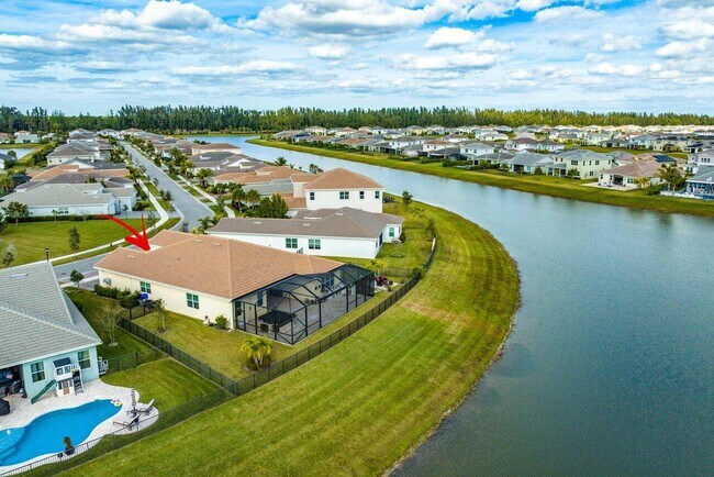 Building Photo - 15964 Whippoorwill Cir