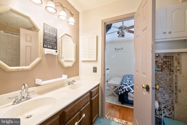 Building Photo - 7248 Stover Dr
