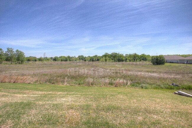 Building Photo - 5712 N 34th St