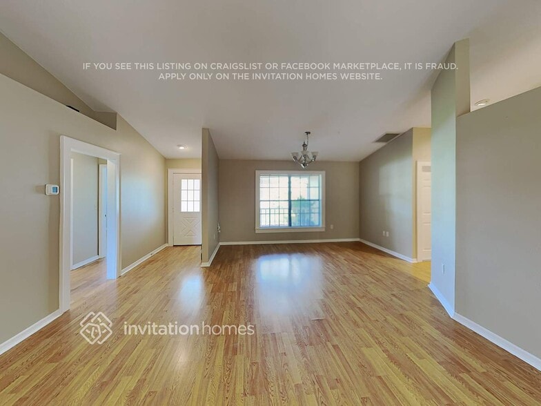 Building Photo - 8041 56th Ct E