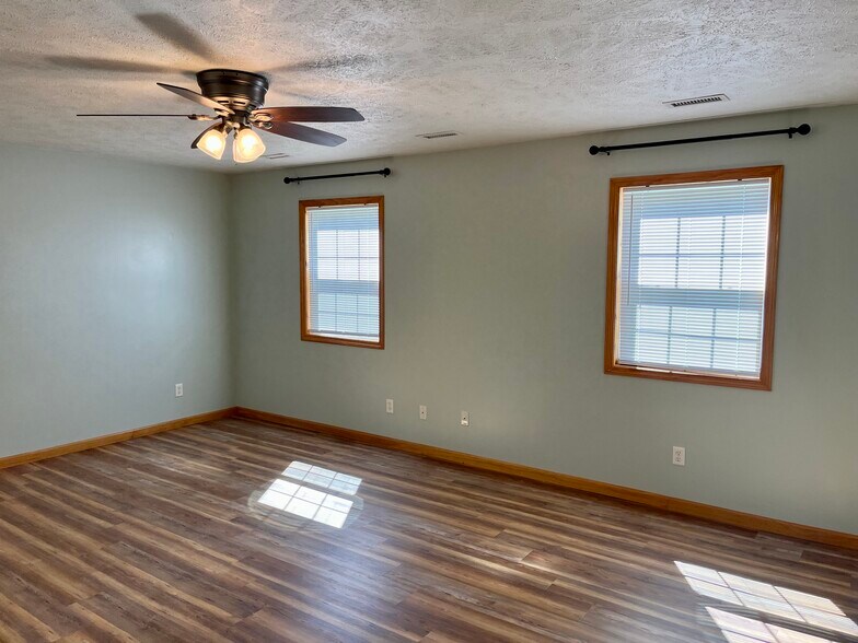 Building Photo - 1303 California St