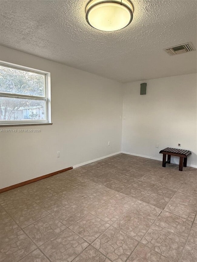 Building Photo - 3709 Grand Concourse