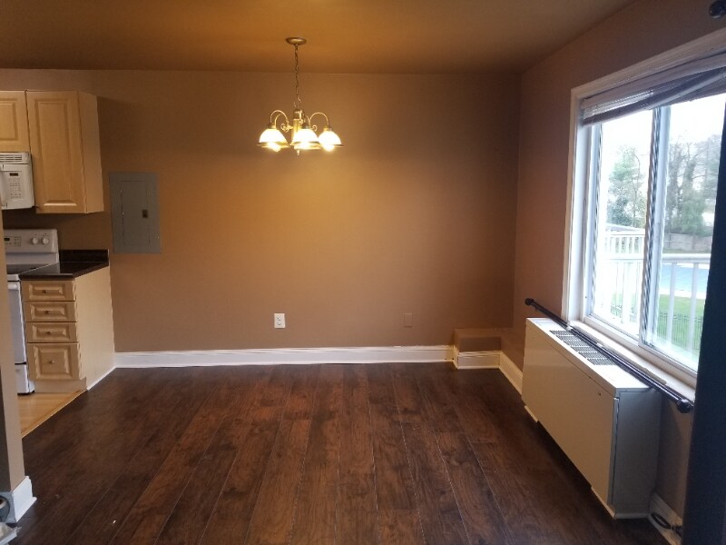 Building Photo - 1001 Chillum Rd