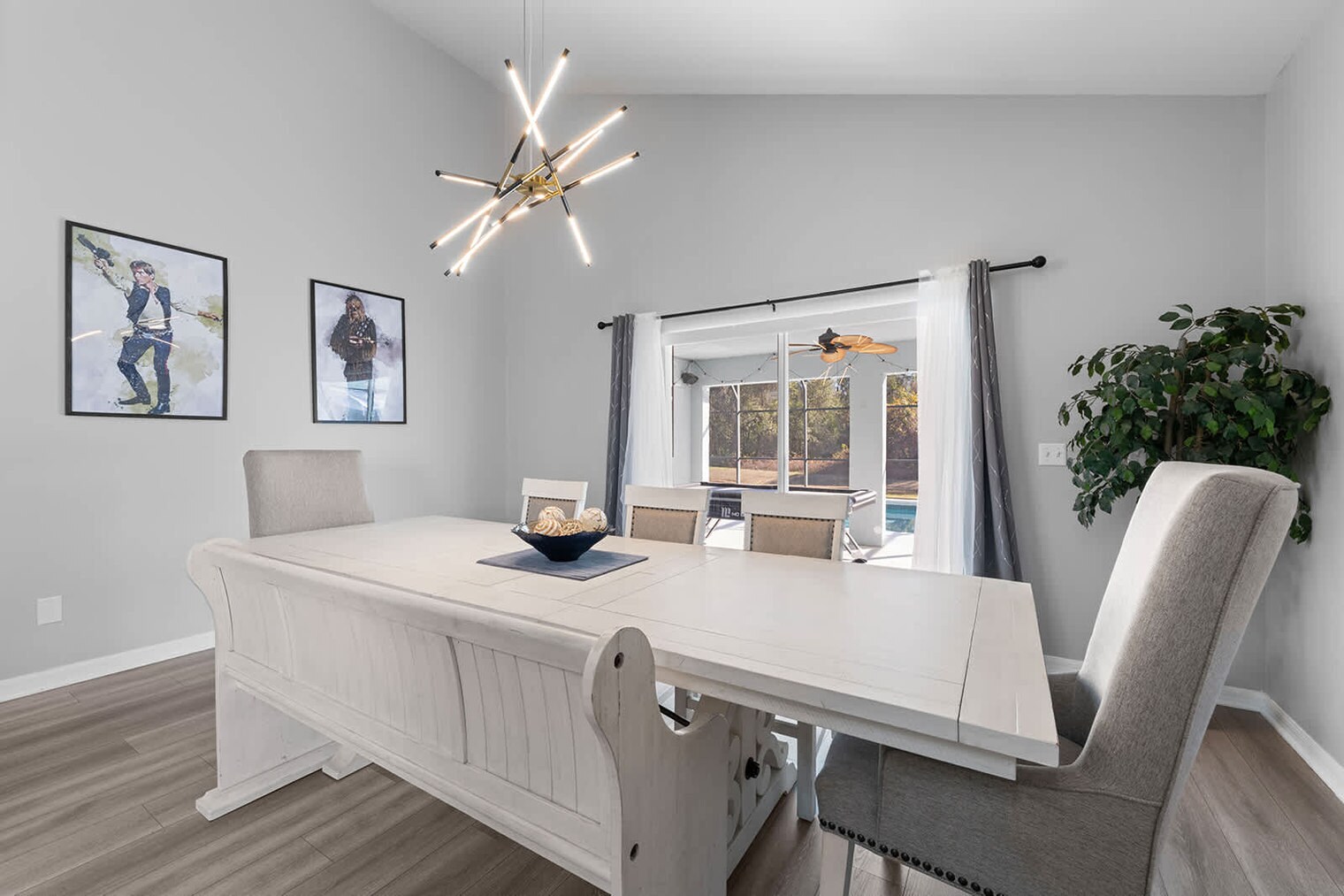 Building Photo - 453 Scrub Jay Way