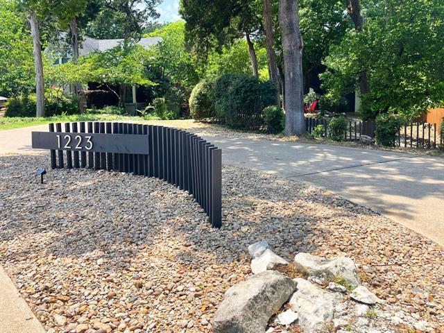 Building Photo - 1223 N Tyler St