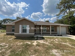 Building Photo - 22 Locust Loop Dr