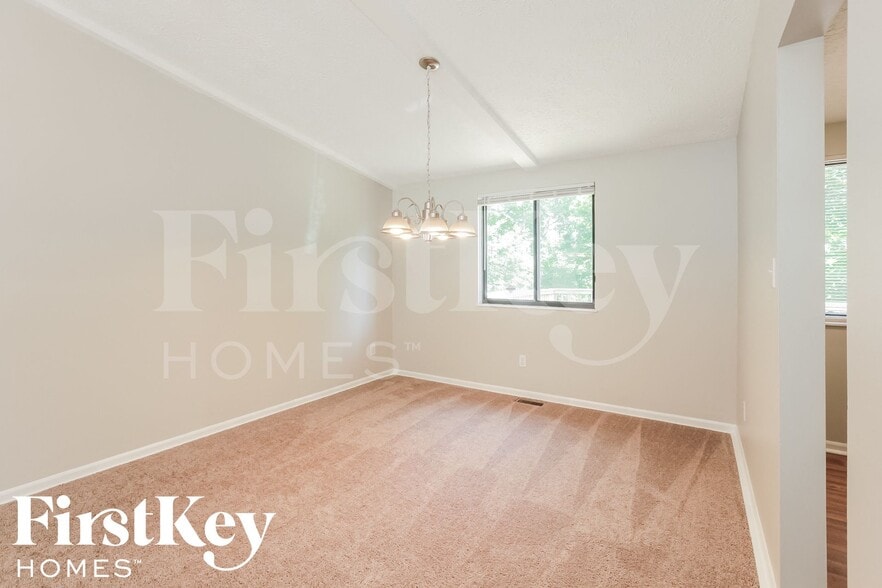 Building Photo - 4124 Oil Creek Dr