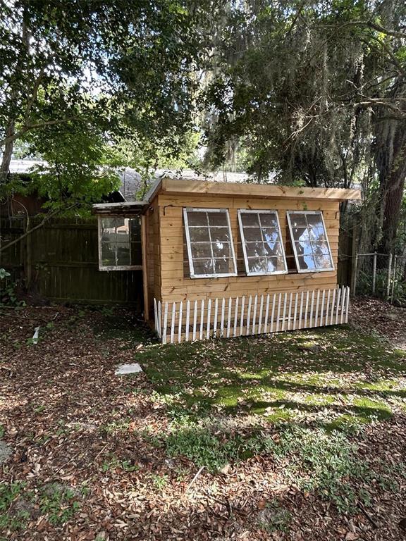 Building Photo - 2899 E Crooked Lake Dr