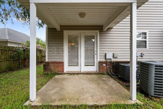 Building Photo - 2636 N 10th St