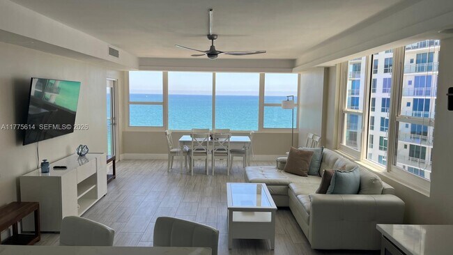 Building Photo - 3505 S Ocean Dr