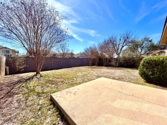 Building Photo - 4029 Barlow Dr