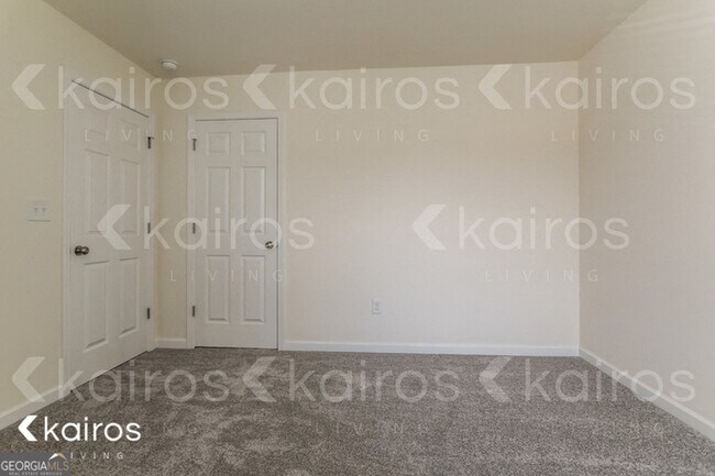 Building Photo - 202 Long Is Dr