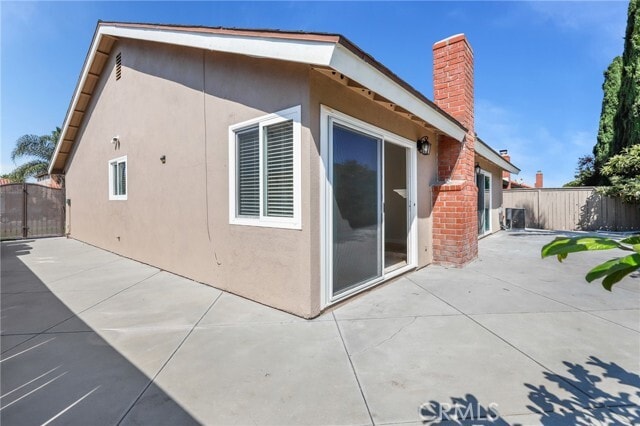 Building Photo - 5171 Doanoke Ave