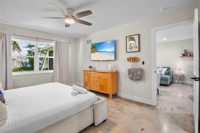 Building Photo - 442 62nd St