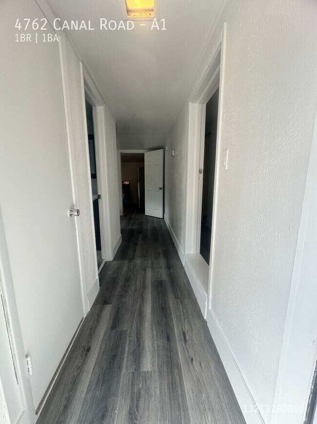 Building Photo - 4762 Canal Rd