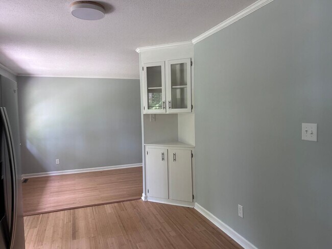 Building Photo - 3807 Radom Rd.