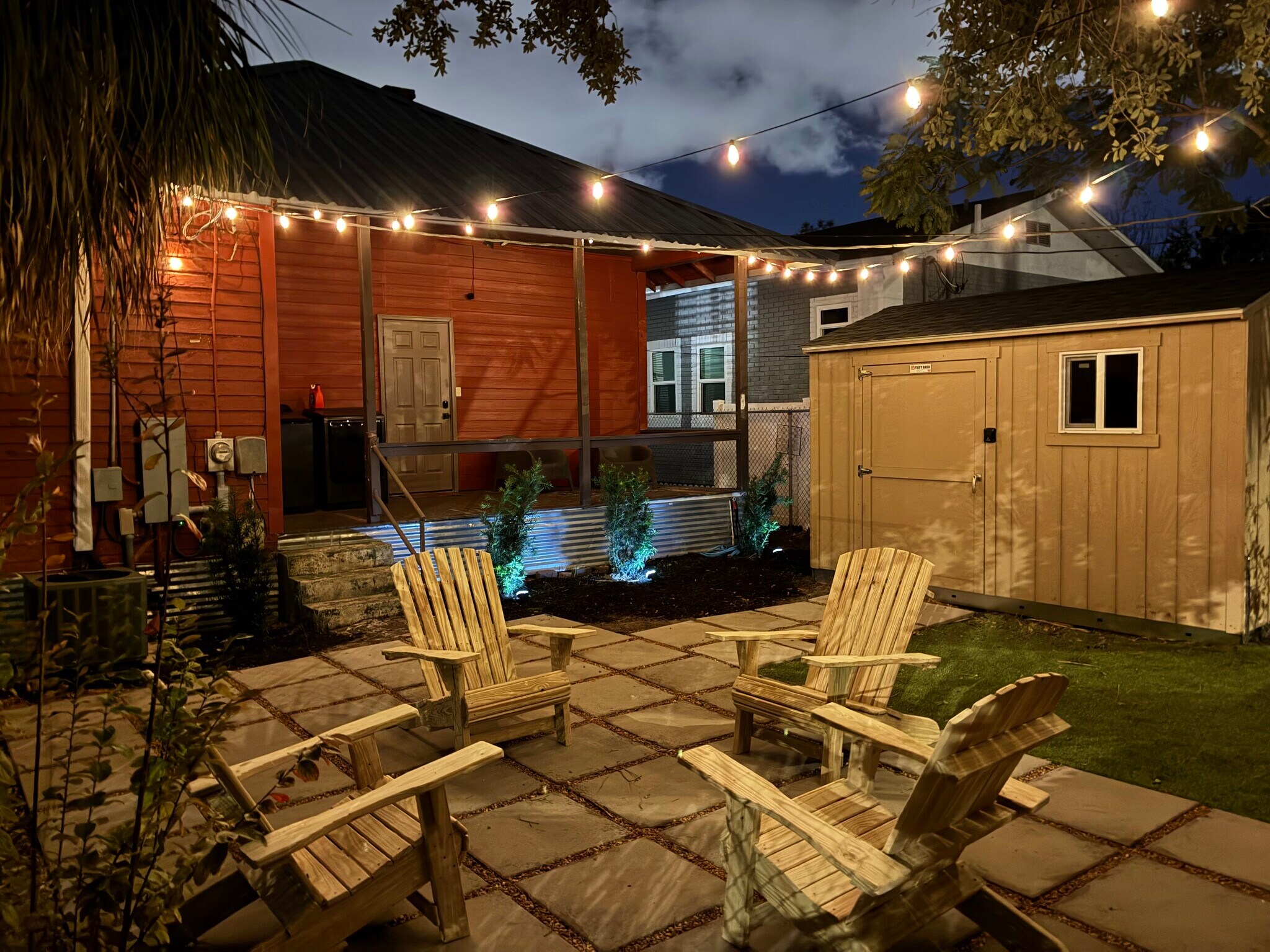 Building Photo - 1512 E 18th Ave