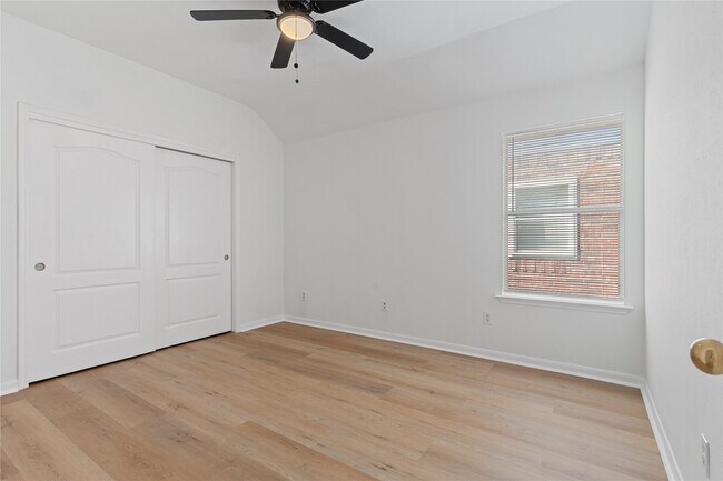 Building Photo - 17606 Forest Haven Trail