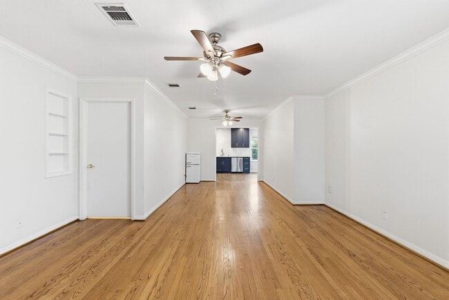 Building Photo - 1618 Willowby Dr