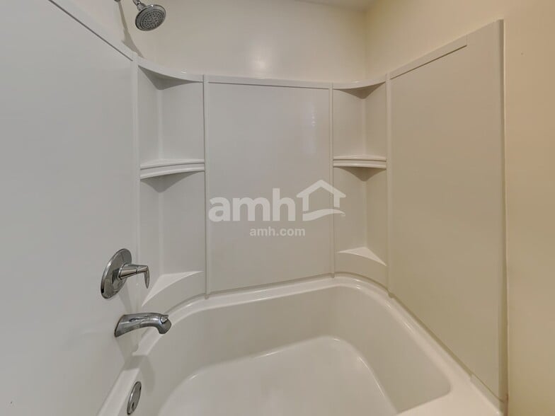 Building Photo - 3597 Okelly Dr