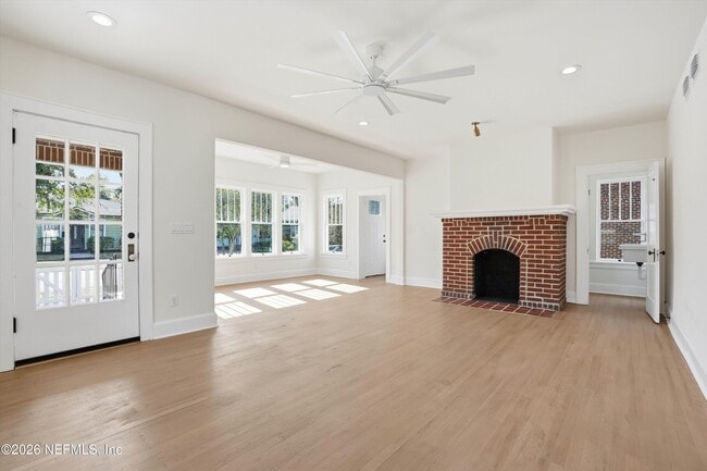 Building Photo - 2817 Selma St