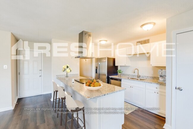 Building Photo - 5821 Ridgecove Dr