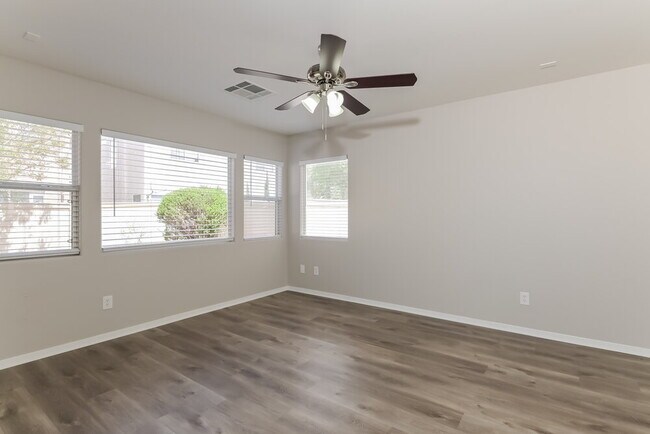 Building Photo - 828 Blue Rosalie Pl