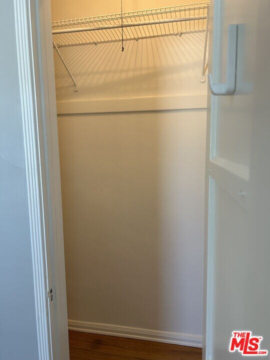 Building Photo - 4054 Madison Ave