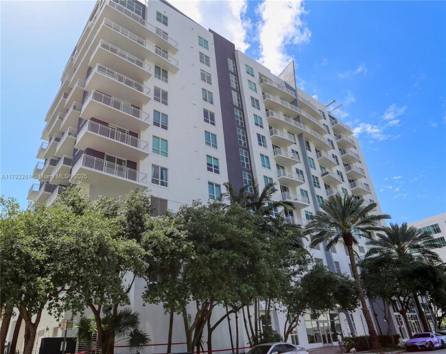 Building Photo - 2275 Biscayne Blvd Blvd